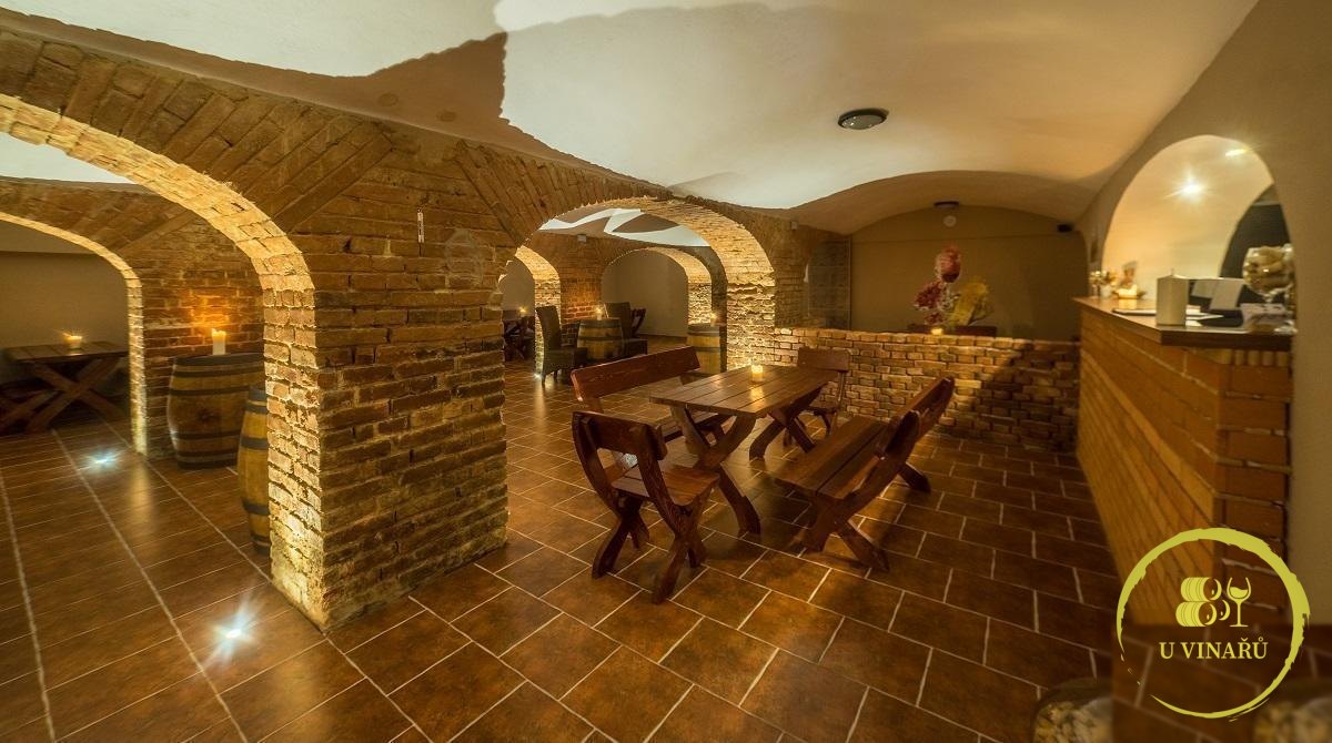 Vinný bar U Vinařů – interiér