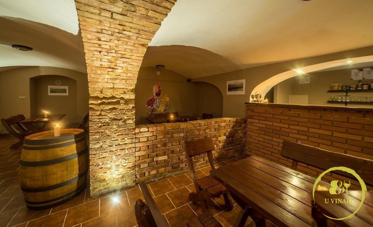 Vinný bar U Vinařů – interiér